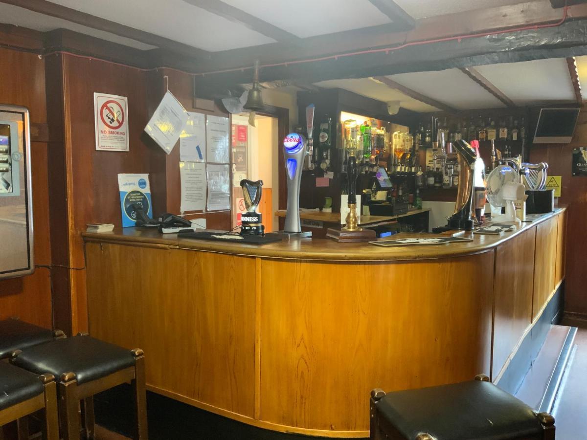 Cyprus Inn Bridge of Earn Exterior foto